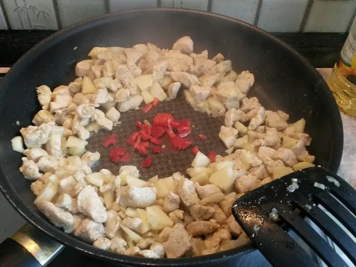 Gefüllte Spitz - Paprika mit Puten Curry - Rezept - Bild Nr. 1421