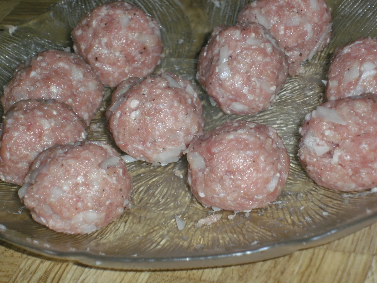 Kürbis mit Mettbällchen und Sahnesoße - Rezept - Bild Nr. 1429