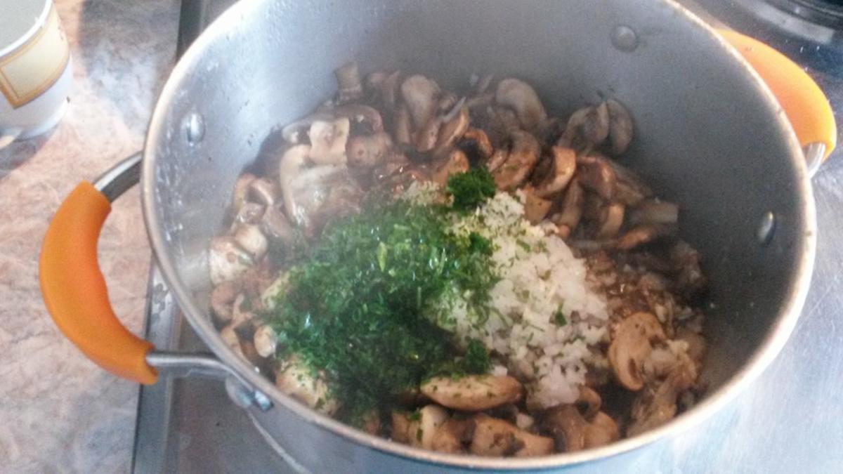 Puten - Champignon - Auflauf mit Kartoffeldecke - Rezept - Bild Nr. 1421