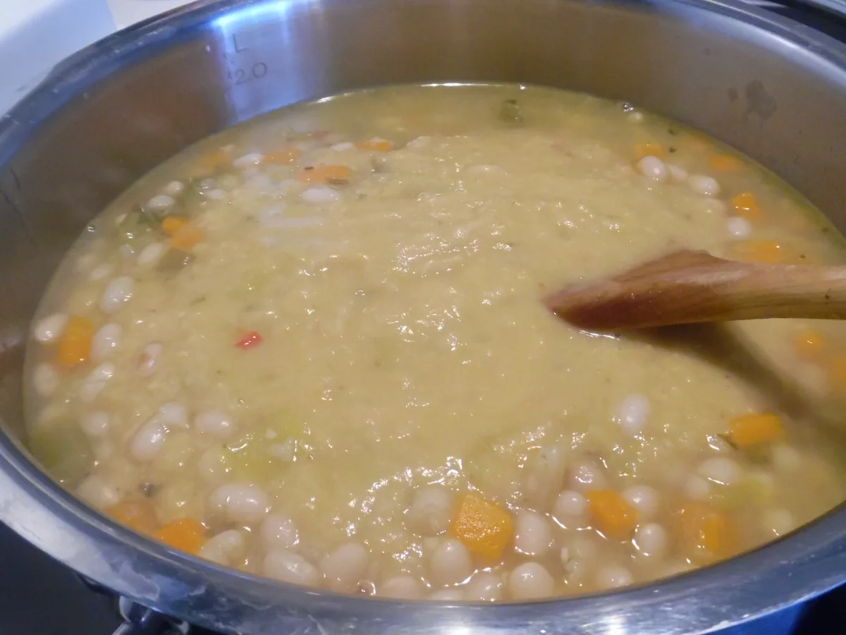 Florentinische Bohnensuppe - Rezept - Bild Nr. 1435