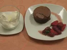 Brownies mit Erdbeerminzsalat (Marcel und Katja) - Rezept - Bild Nr. 1473