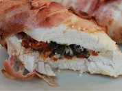 Rezept: Gefülltes LowCarb Speckhähnchen Bild Nr. 1435 Gefülltes LowCarb Speckhähnchen - Rezept - Bild Nr. 1435