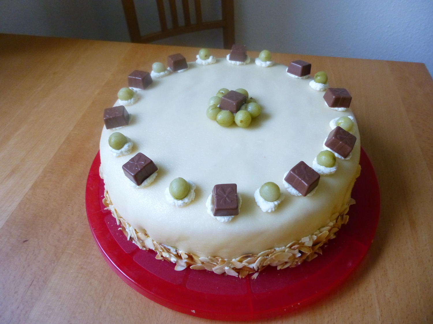 Stachelbeer-Marzipan-Torte - Rezept mit Bild - kochbar.de