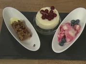 Weinsahne-Törtchen mit Fruchtkern (Uwe und Iris) - Rezept - Bild Nr. 1473