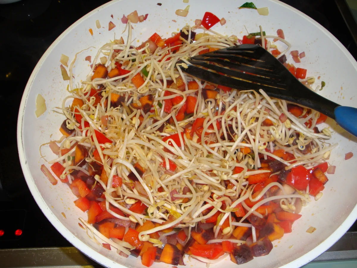 Gemüsefritata mit rotem Quinoa - Rezept - Bild Nr. 1545