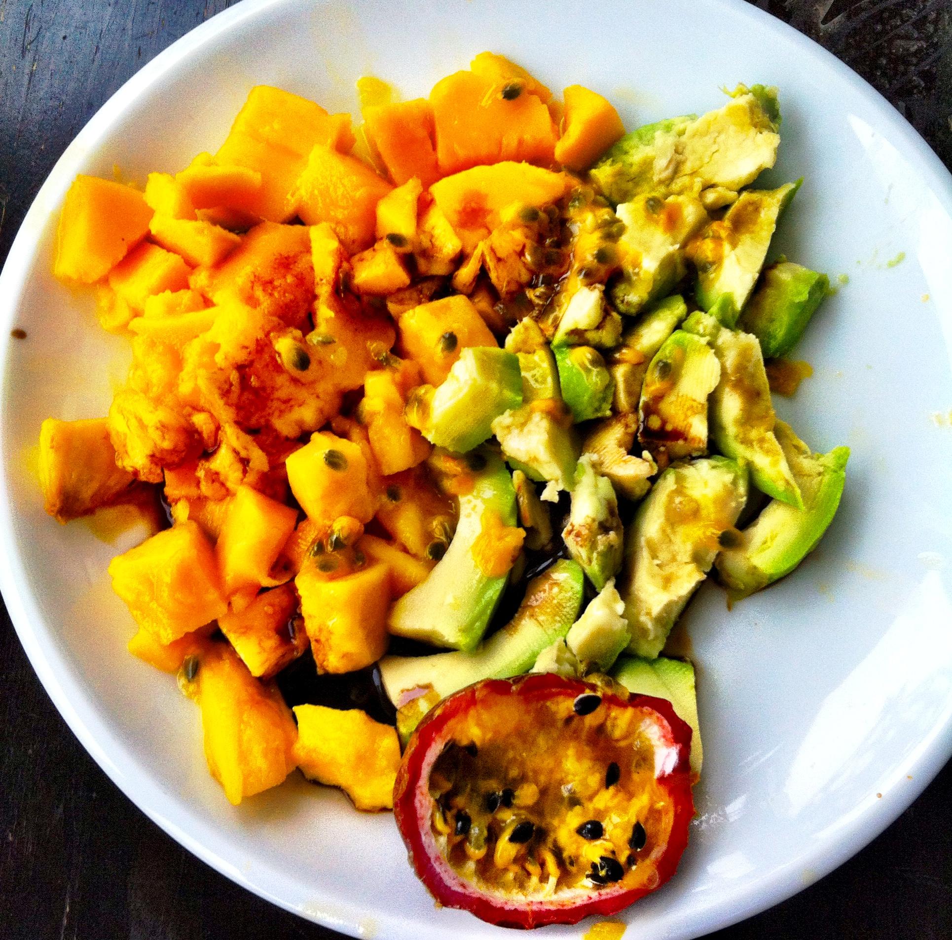 Bilder für Avocado-Mango-Salat mit Buchweizenkeimen - von Vegaliferocks.de - Rezept