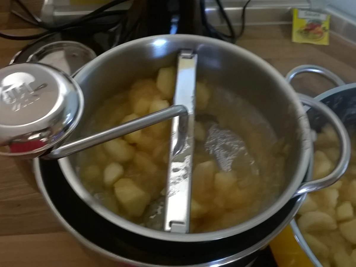 Apfelmus aus eigenen Äpfeln - Rezept - Bild Nr. 1477