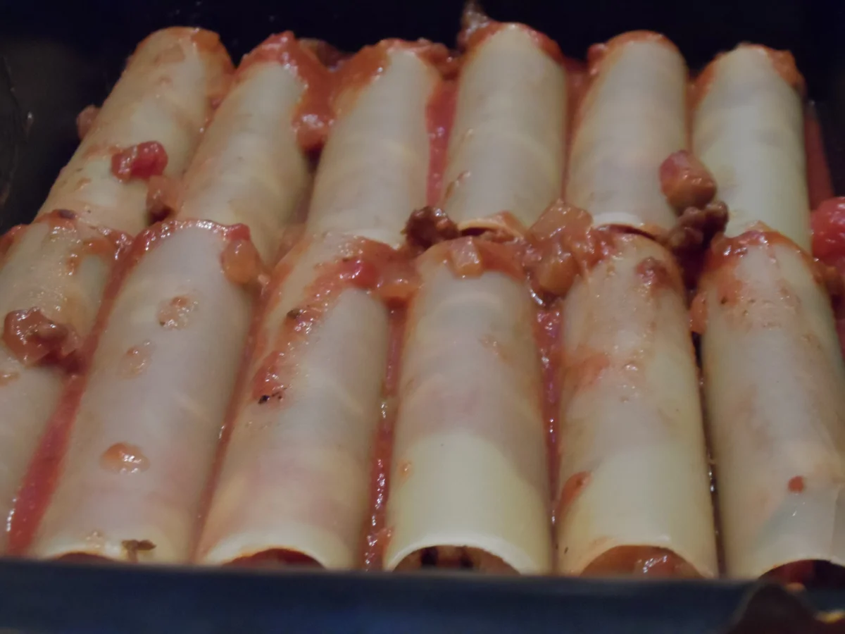 BiNe` S GEFÜLLTE CANNELLONI - Rezept - Bild Nr. 1476