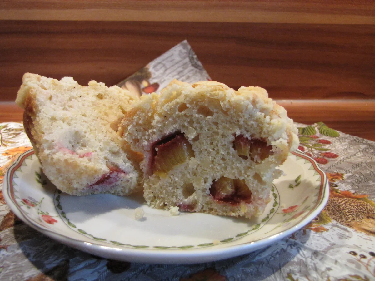 Rezept: Pflaumen-Mandel Muffins mit Streuseln Bild Nr. 1487 Pflaumen-Mandel Muffins mit Streuseln - Rezept - Bild Nr. 1487