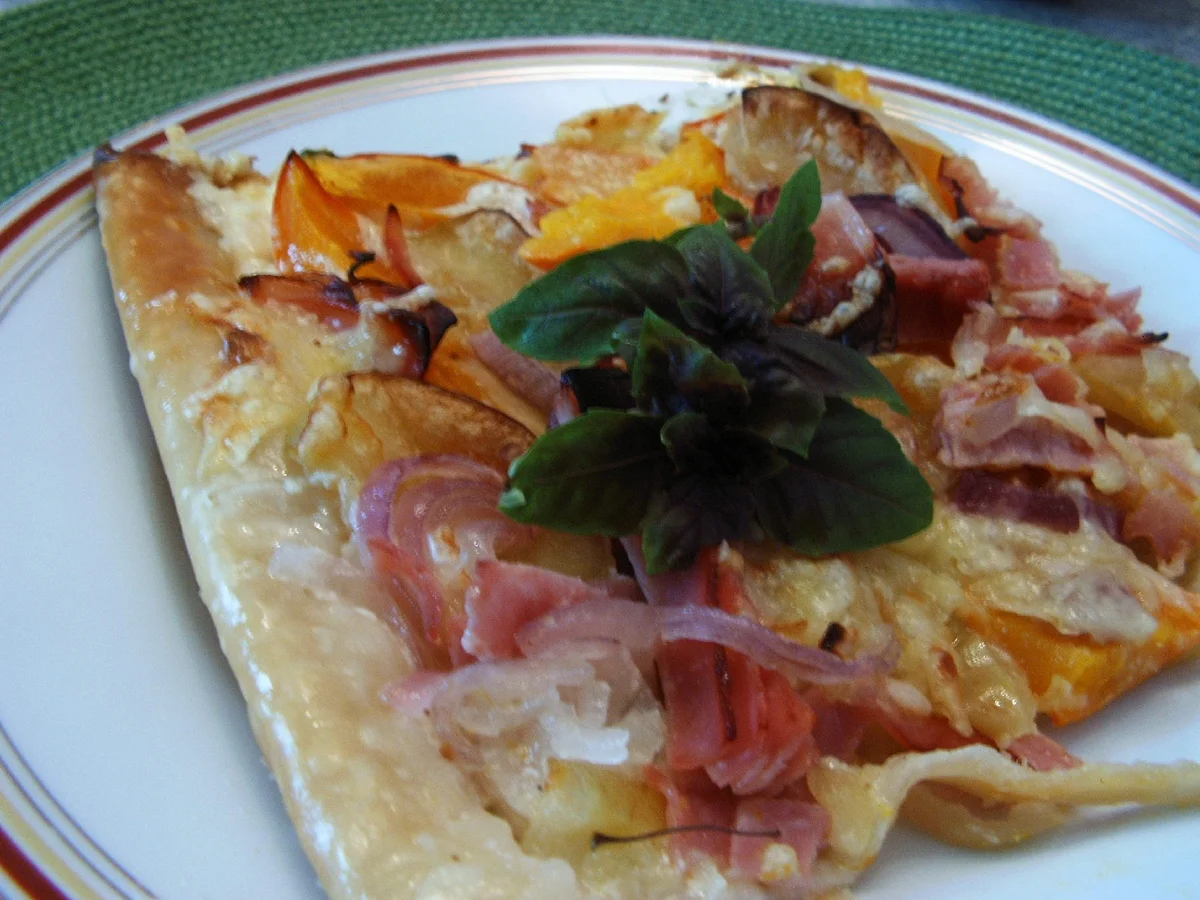 Kürbis-Apfel-Flammkuchen - Rezept - Bild Nr. 1515