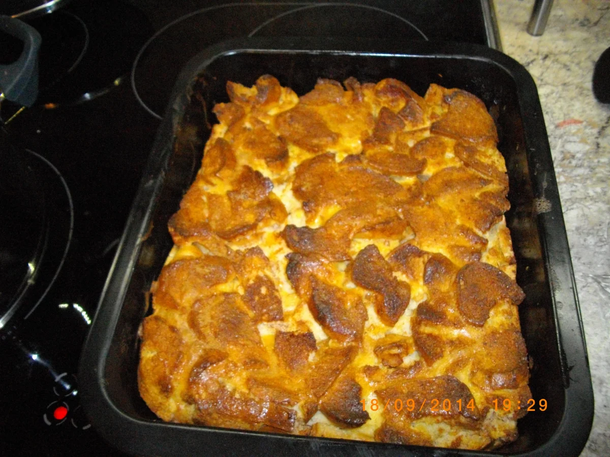 Semmelauflauf mit Zwetschgenkompott - Rezept - Bild Nr. 1529