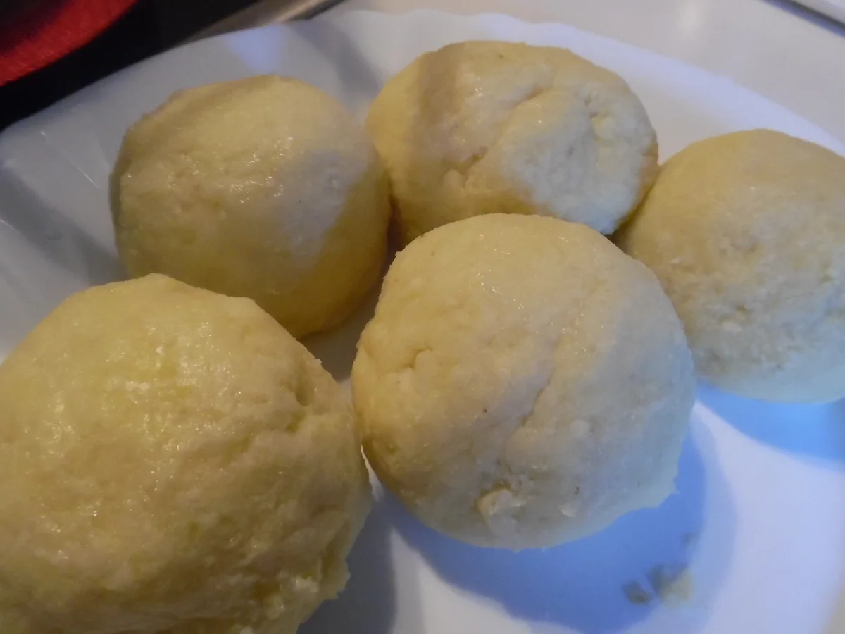 Rezept: Kartoffelklöße aus gekochten Kartoffeln Bild Nr. 1531 Kartoffelklöße aus gekochten Kartoffeln - Rezept - Bild Nr. 1531