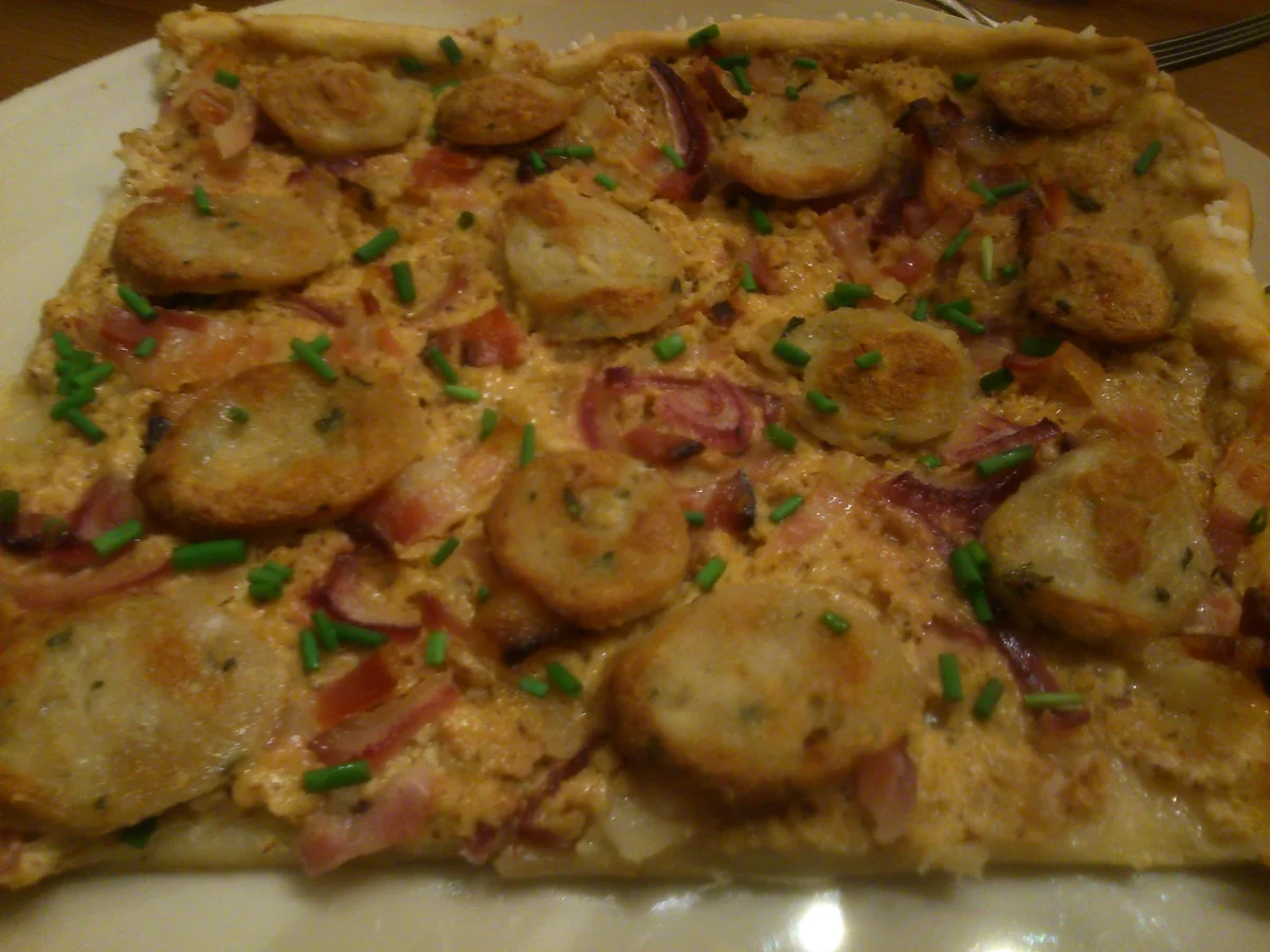 Weißwurst-Flammkuchen mit Laugenrand - Rezept - Bild Nr. 1539