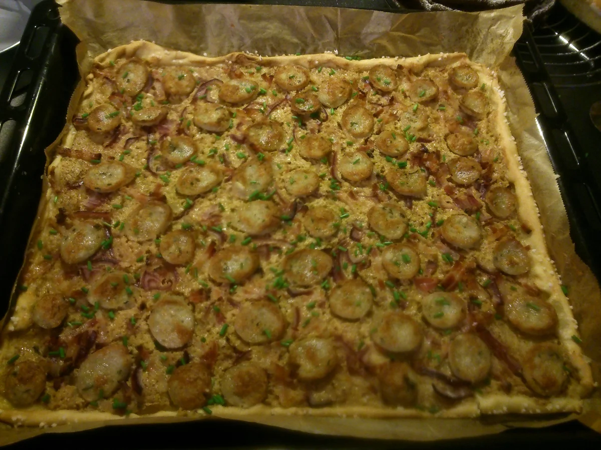 Weißwurst-Flammkuchen mit Laugenrand - Rezept - Bild Nr. 1540