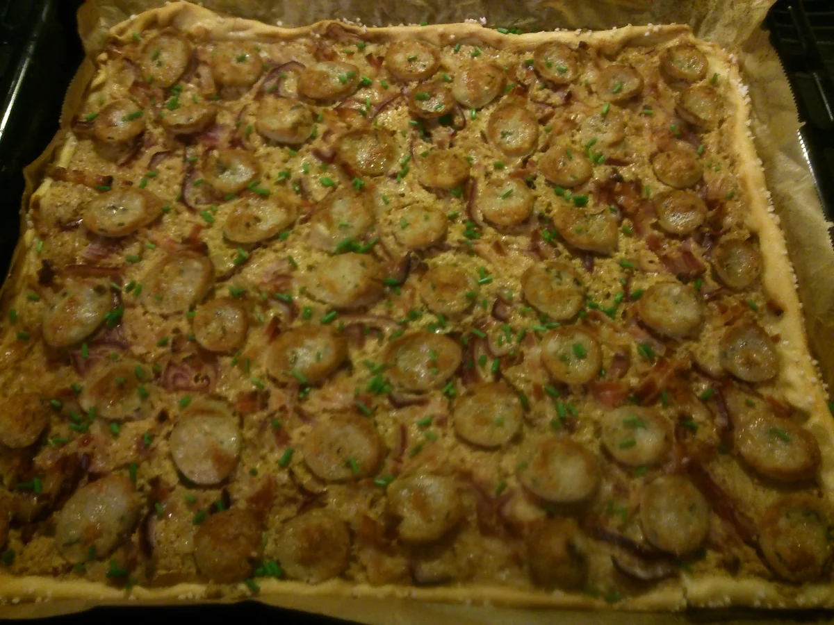 Weißwurst-Flammkuchen mit Laugenrand - Rezept - Bild Nr. 1544