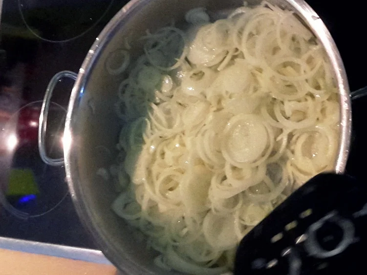 Zwiebelsuppe - Rezept - Bild Nr. 1538