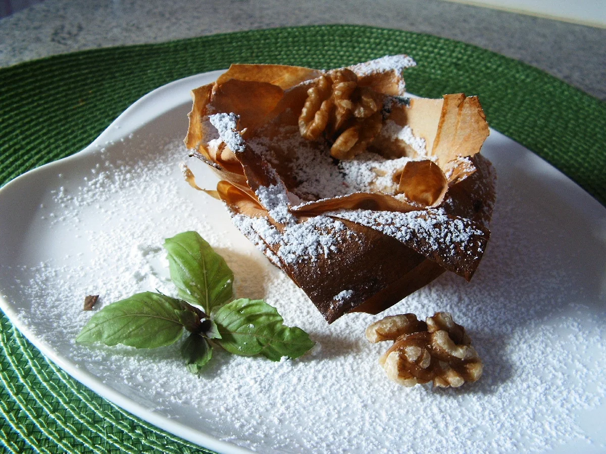 Rezept: Filo-Apfel-Quark-Körbchen Bild Nr. 1546 Filo-Apfel-Quark-Körbchen - Rezept - Bild Nr. 1546