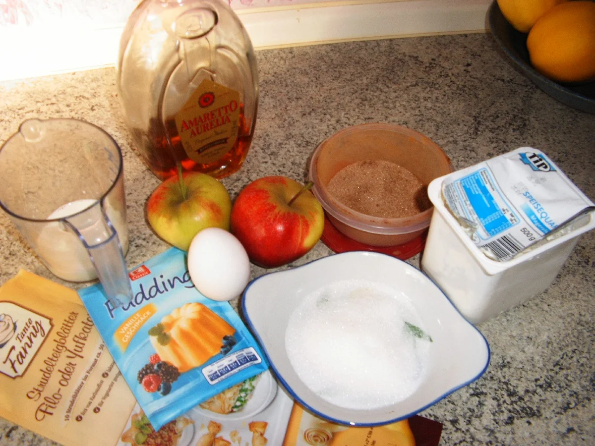 Rezept: Filo-Apfel-Quark-Körbchen Bild Nr. 1547 Filo-Apfel-Quark-Körbchen - Rezept - Bild Nr. 1547