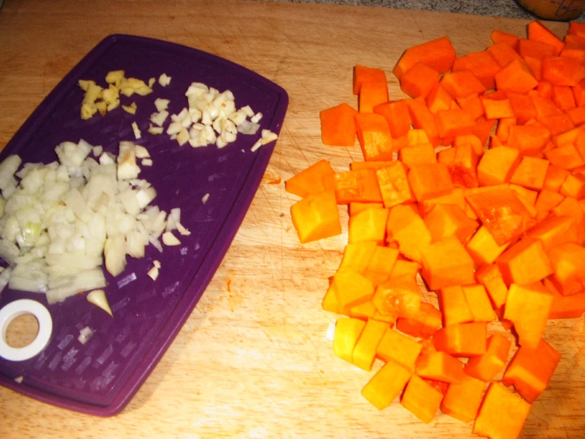 Scharfe Butternut-Suppe - Rezept - Bild Nr. 1552