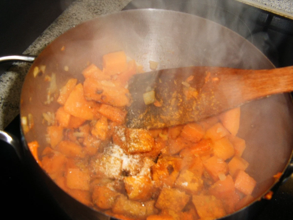 Scharfe Butternut-Suppe - Rezept - Bild Nr. 1554