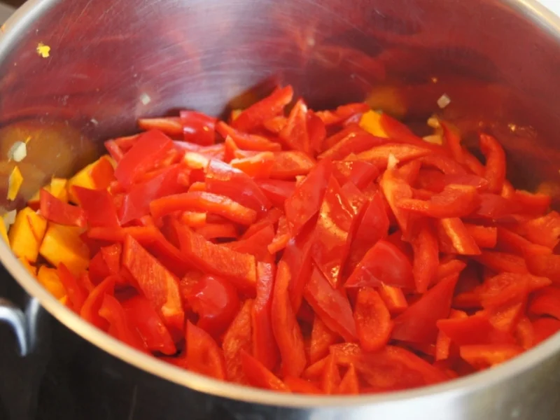 Kürbis-Paprika-Suppe - Rezept - Bild Nr. 1558