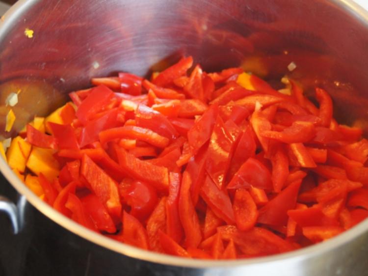 Kürbis Paprika Suppe - einfach - von MausVoh