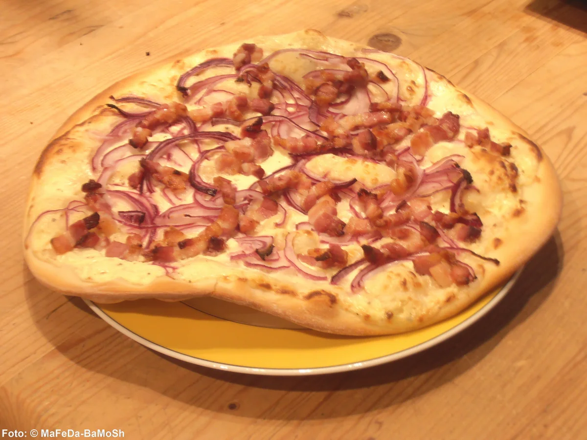 Flammkuchen (klassisch) - Rezept - Bild Nr. 1550