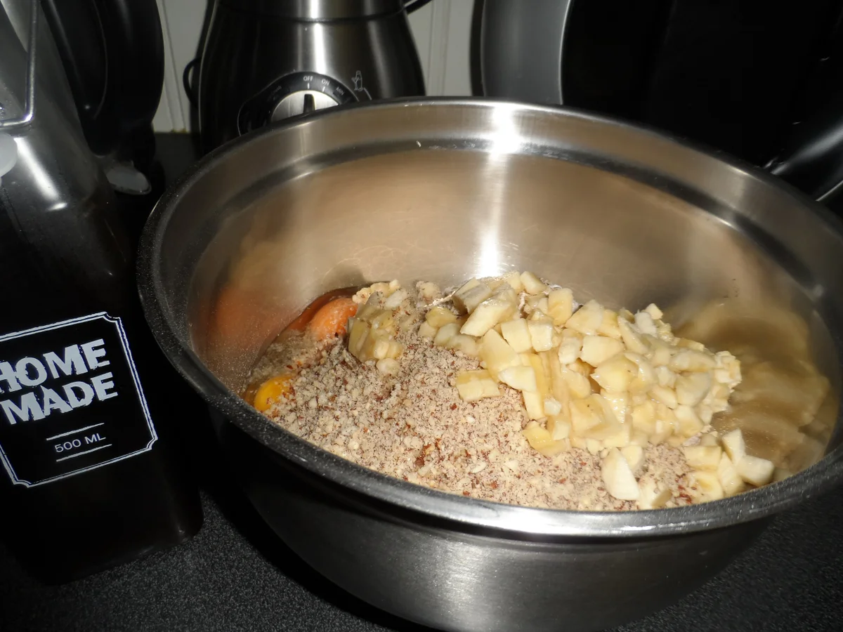 Rezept: BiNe` S CHAI BANANENKUCHEN Bild Nr. 1601 BiNe` S CHAI BANANENKUCHEN - Rezept - Bild Nr. 1601