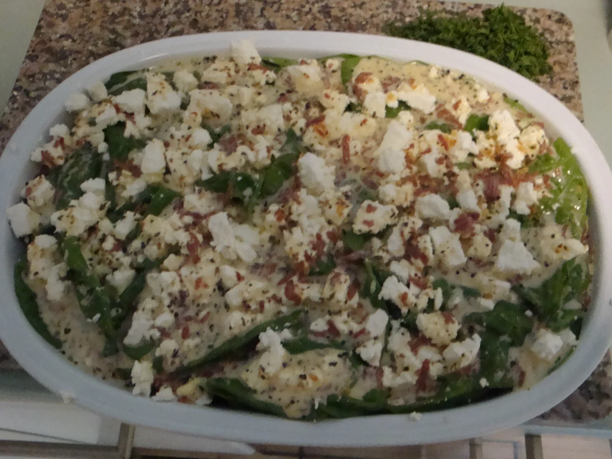 Rezept: Hackfleisch trifft Schafskäse in einem Auflauf Bild Nr. 1618 Hackfleisch trifft Schafskäse in einem Auflauf - Rezept - Bild Nr. 1618