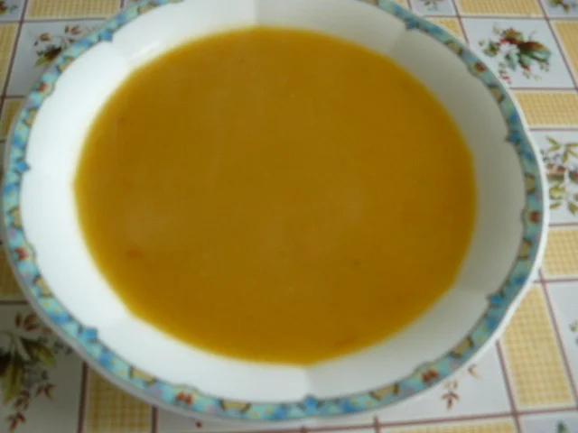 Kürbissuppe mit Ingwer und Orangensaft - Rezept - Bild Nr. 1593