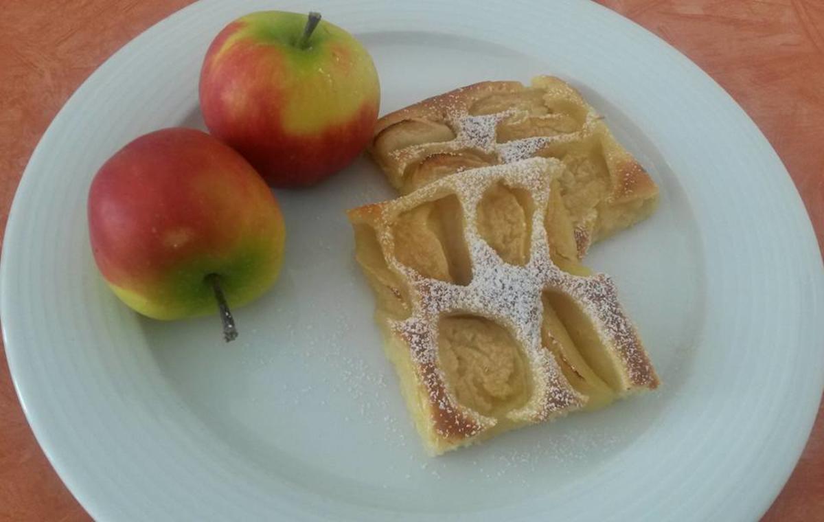 Apfelkuchen saftig und lecker - Rezept mit Bild - kochbar.de
