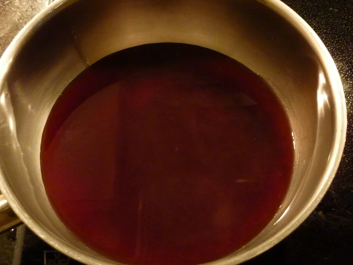 Rezept: Rotweinglace mit Feigenkompott Bild Nr. 1653 Rotweinglace mit Feigenkompott - Rezept - Bild Nr. 1653