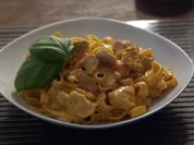 Tagliatelle con Pollo e Tomato - Rezept - Bild Nr. 1655