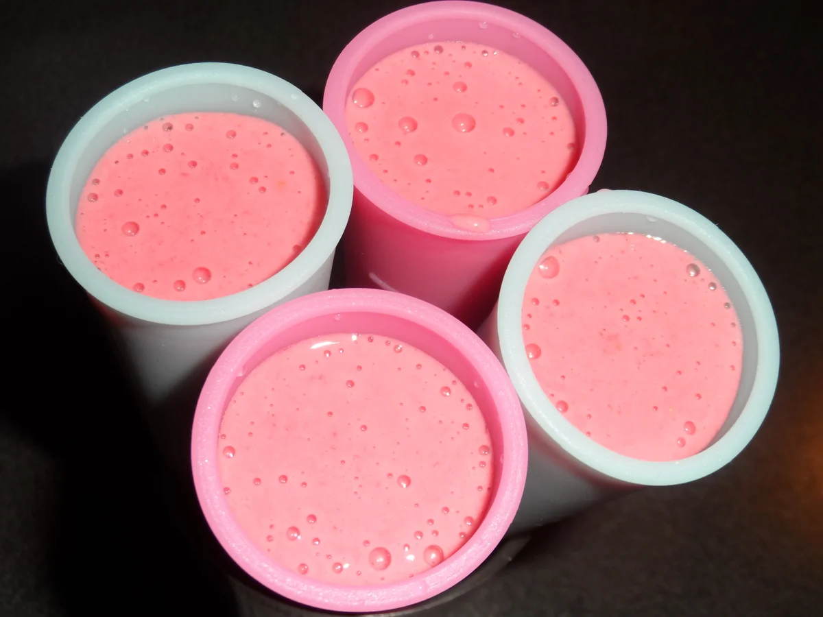 BiNe` S BEEREN - SMOOTHIE - EIS - Rezept - Bild Nr. 1657