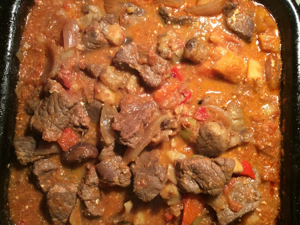 Gulasch mit Maronen aus dem Ofen - Rezept - Bild Nr. 1655