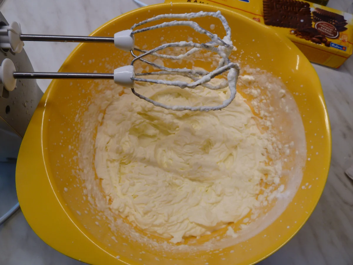 Sündhaft gutes Karamell-Nuss-Cookie-Eis à la Julia - Rezept - Bild Nr. 1663