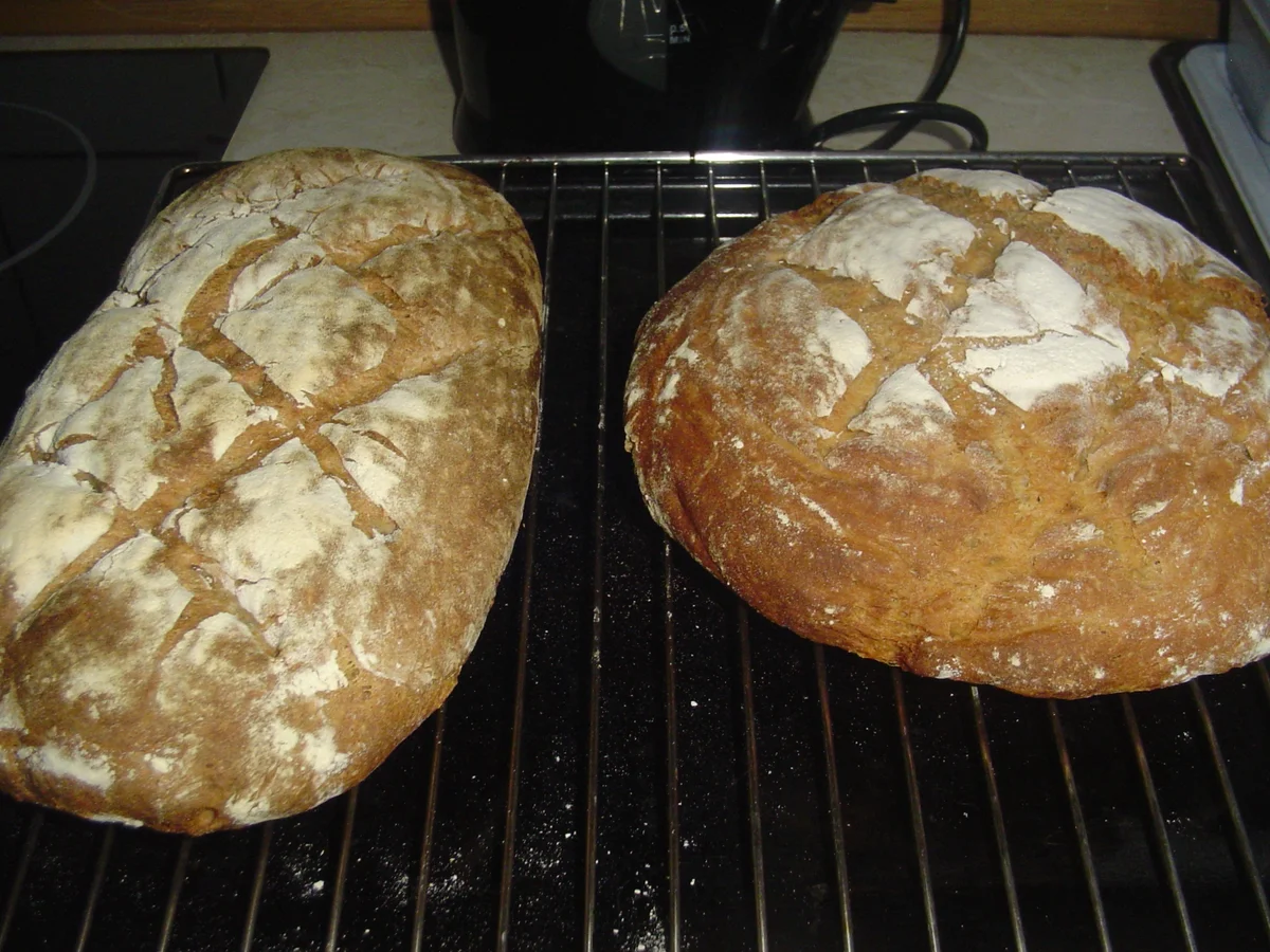 Leckeres Brot aus 700 gramm Sauerteig - Rezept - Bild Nr. 1670