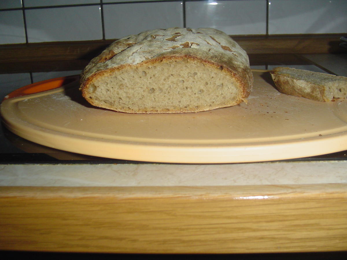Leckeres Brot aus 700 gramm Sauerteig - Rezept - Bild Nr. 1671