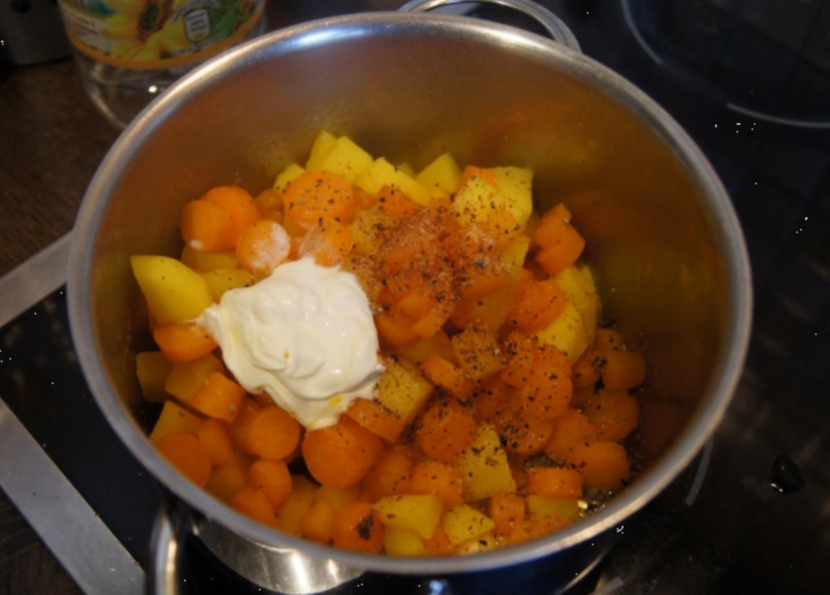 Kalbsschnitzel mit Karotten-Kartoffelstampf und Backofenkarotten - Rezept - Bild Nr. 1692