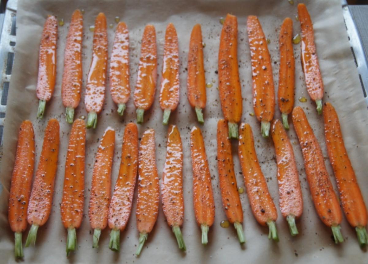 Kalbsschnitzel mit Karotten-Kartoffelstampf und Backofenkarotten - Rezept - Bild Nr. 1696