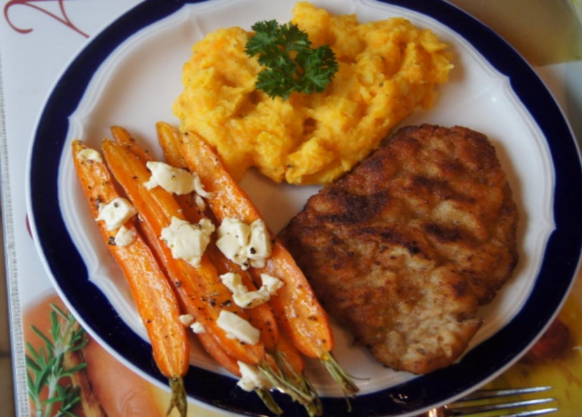 Kalbsschnitzel mit Karotten-Kartoffelstampf und Backofenkarotten - Rezept - Bild Nr. 1700