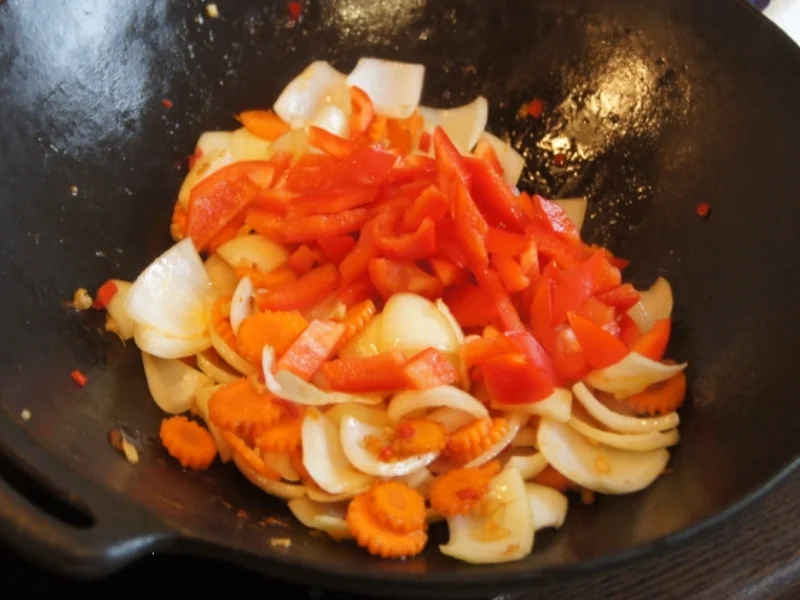 Rindfleischwok mit Gemüse - Rezept - Bild Nr. 1703