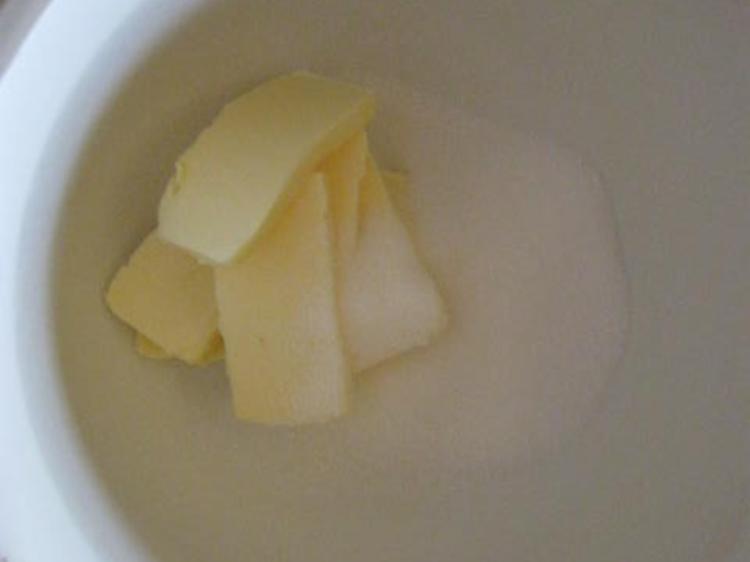 Apfelkuchen mit Sauerrahm und Streusel - einfach - von manschie