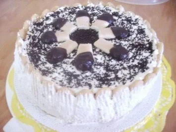 Rezept: Malakofftorte Bild Nr. 5 Malakofftorte - Rezept - Bild Nr. 5