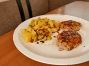 Leckere Buletten mit mediterranem Kartoffelsalat - Rezept - Bild Nr. 1751