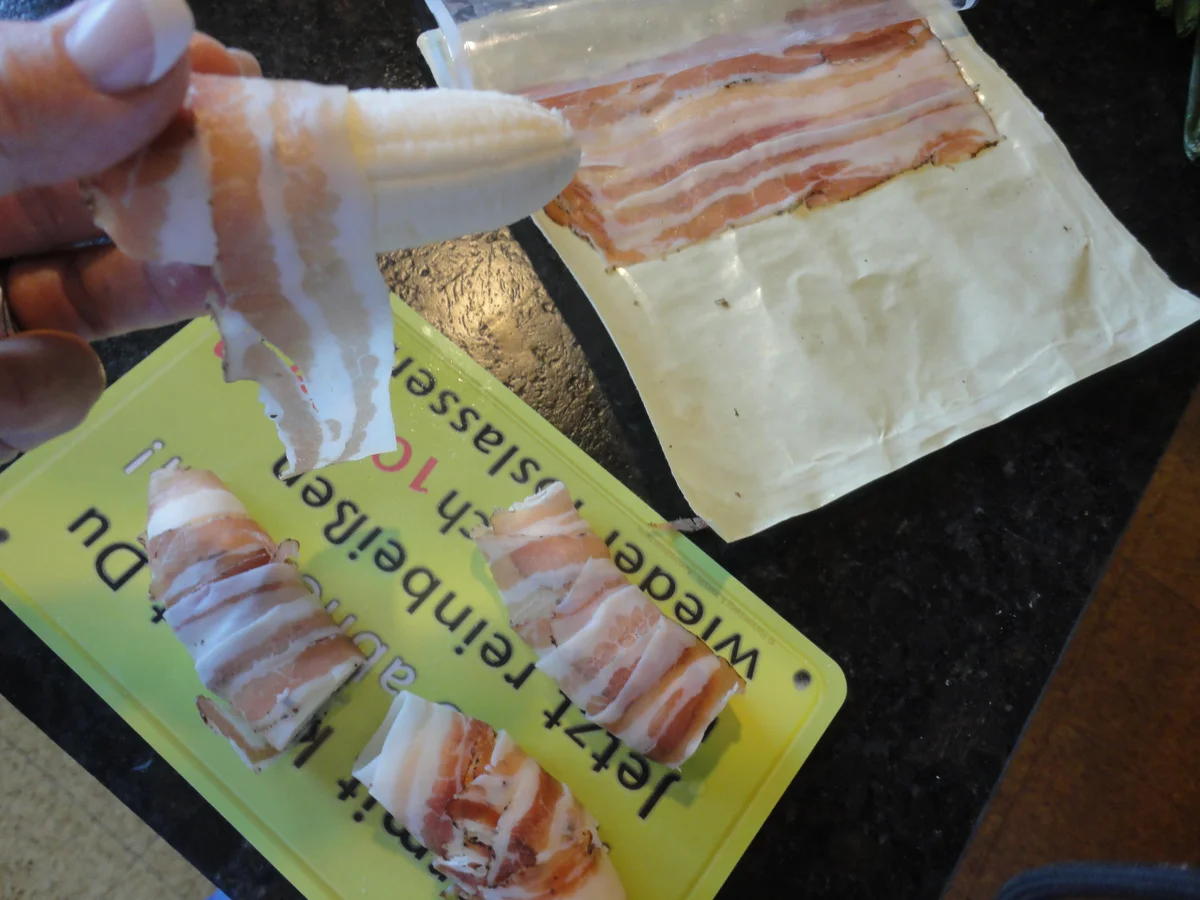 Rezept: gebratene Bananen im Speck Mantel Bild Nr. 1761 gebratene Bananen im Speck Mantel - Rezept - Bild Nr. 1761