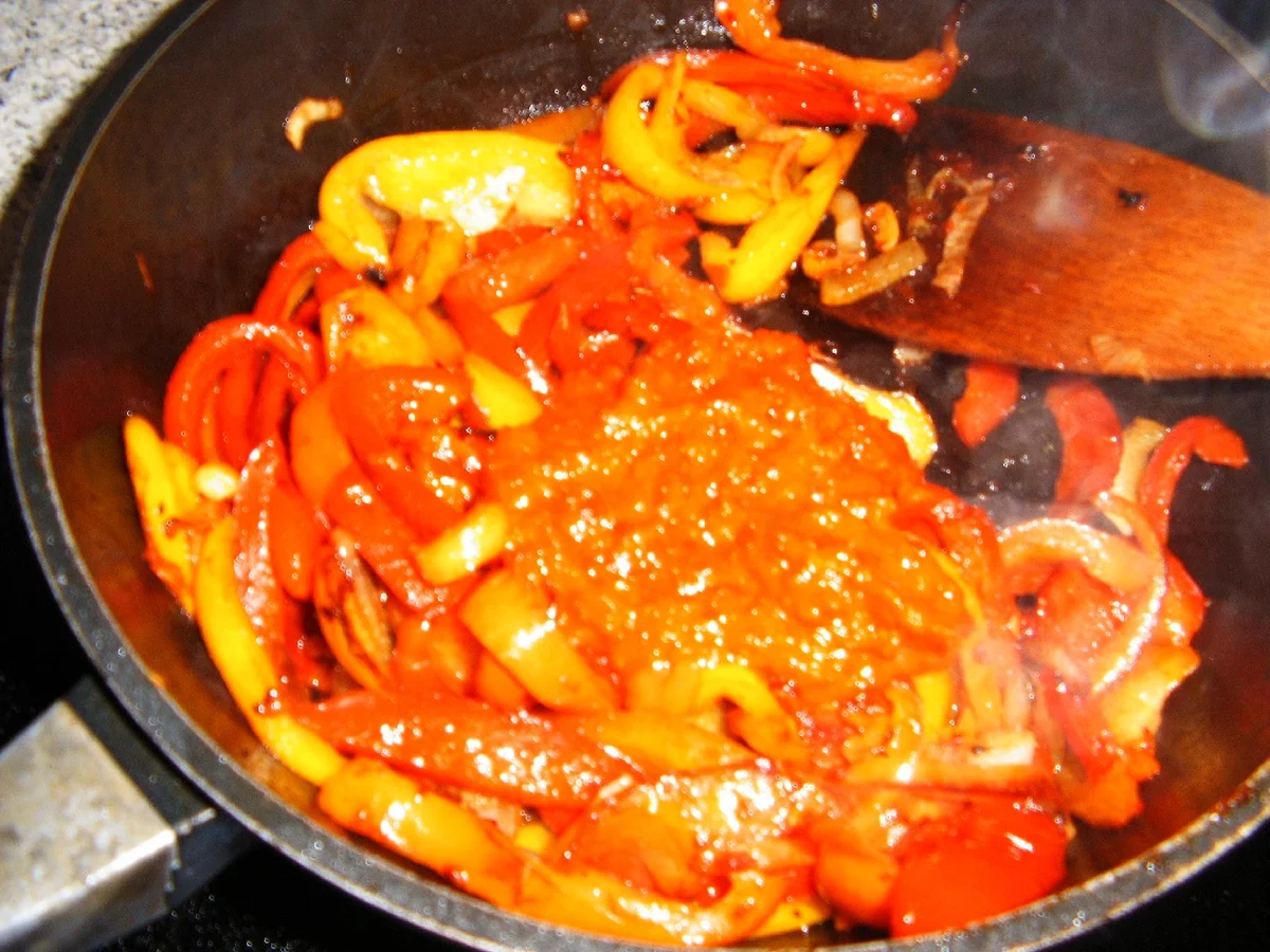 Puszta-Hähnchenbrustpfanne - Rezept - Bild Nr. 1763