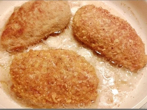 Hähnchenbrustfilet  raffiniert paniert und „goldig“ gebraten - Rezept - Bild Nr. 1791