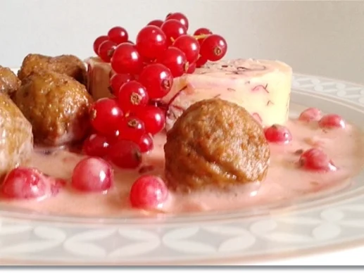 Eine fruchtige  Preiselbeersauce zu Fleischbällchen  und ... - Rezept - Bild Nr. 1801