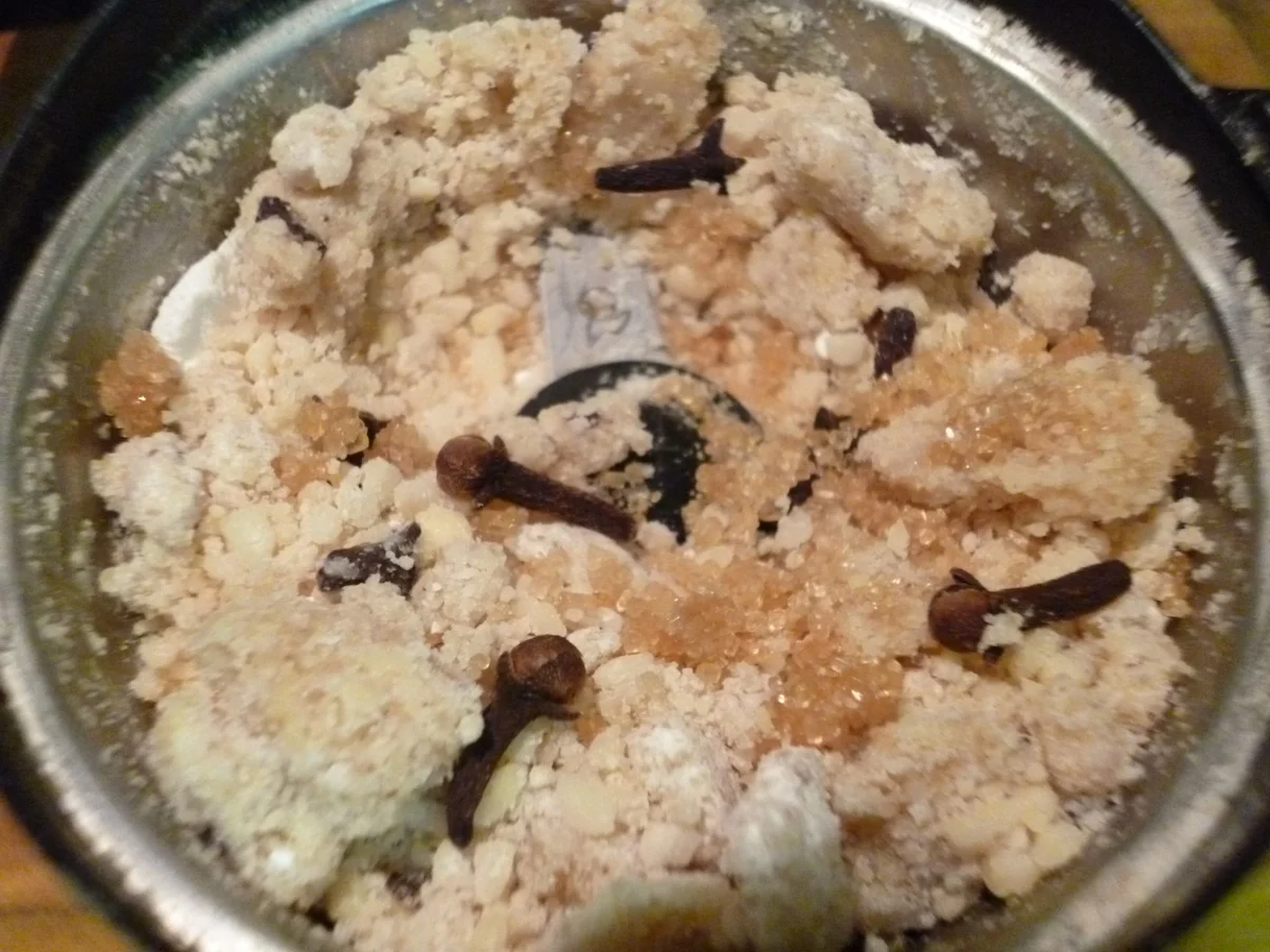 Rezept: Gewürz-Marzipan Rohmasse Bild Nr. 1837 Gewürz-Marzipan Rohmasse - Rezept - Bild Nr. 1837